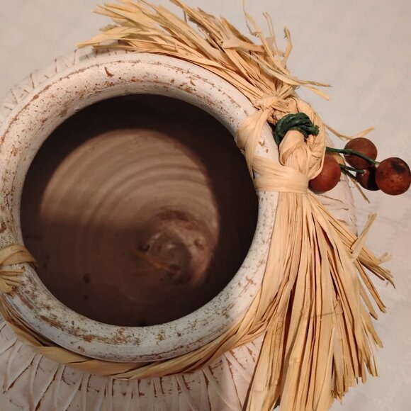 Heavy Southwestern Style Clay Vase W/Raffia Straw & Beaded Fruit - Picture 7 of 8